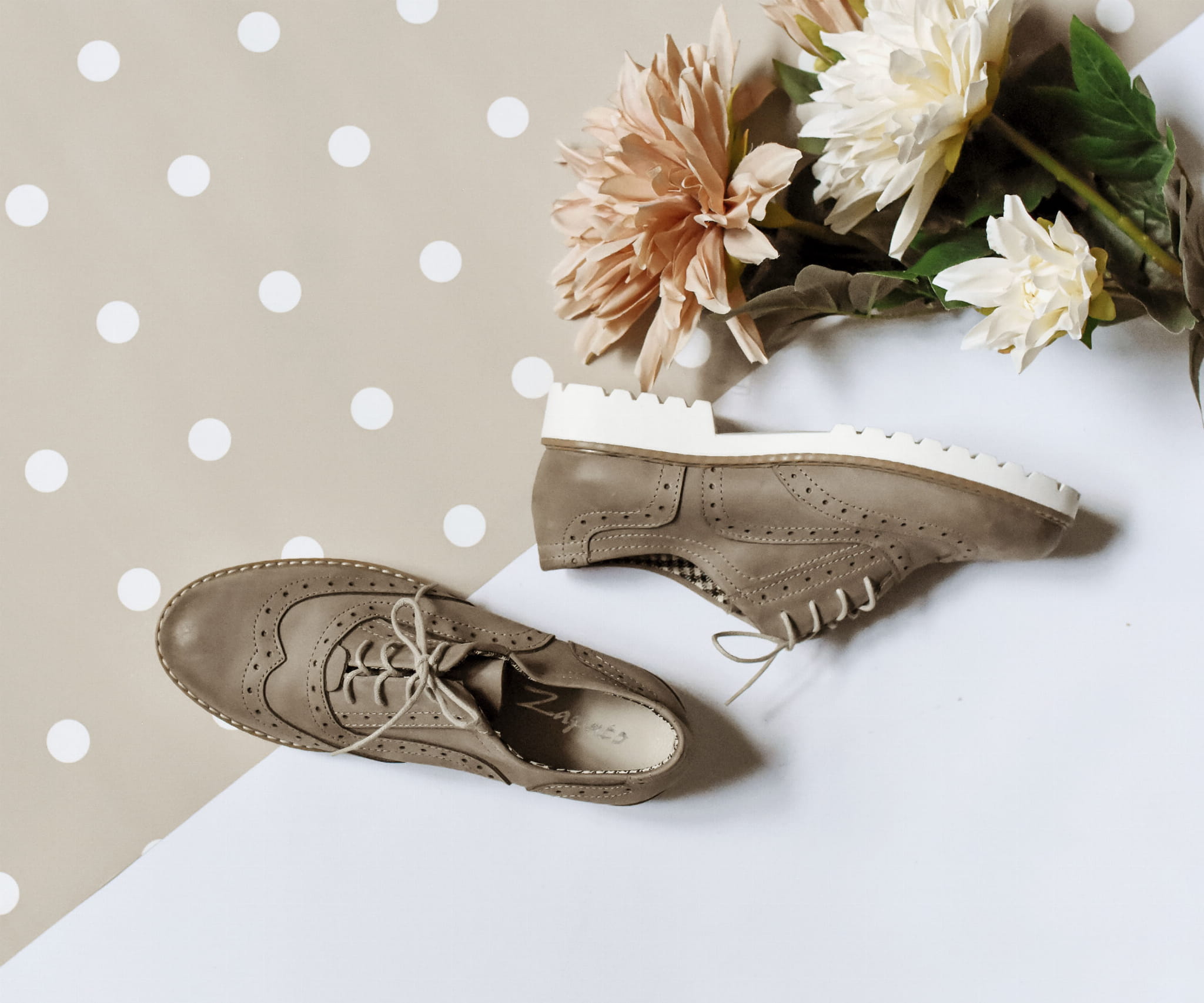 buty oksfordki damskie cappuccino